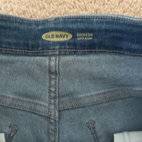 Old Navy High-Waisted Rockstar Super-Skinny Ripped Jeans for Women - Picture 2 of 4